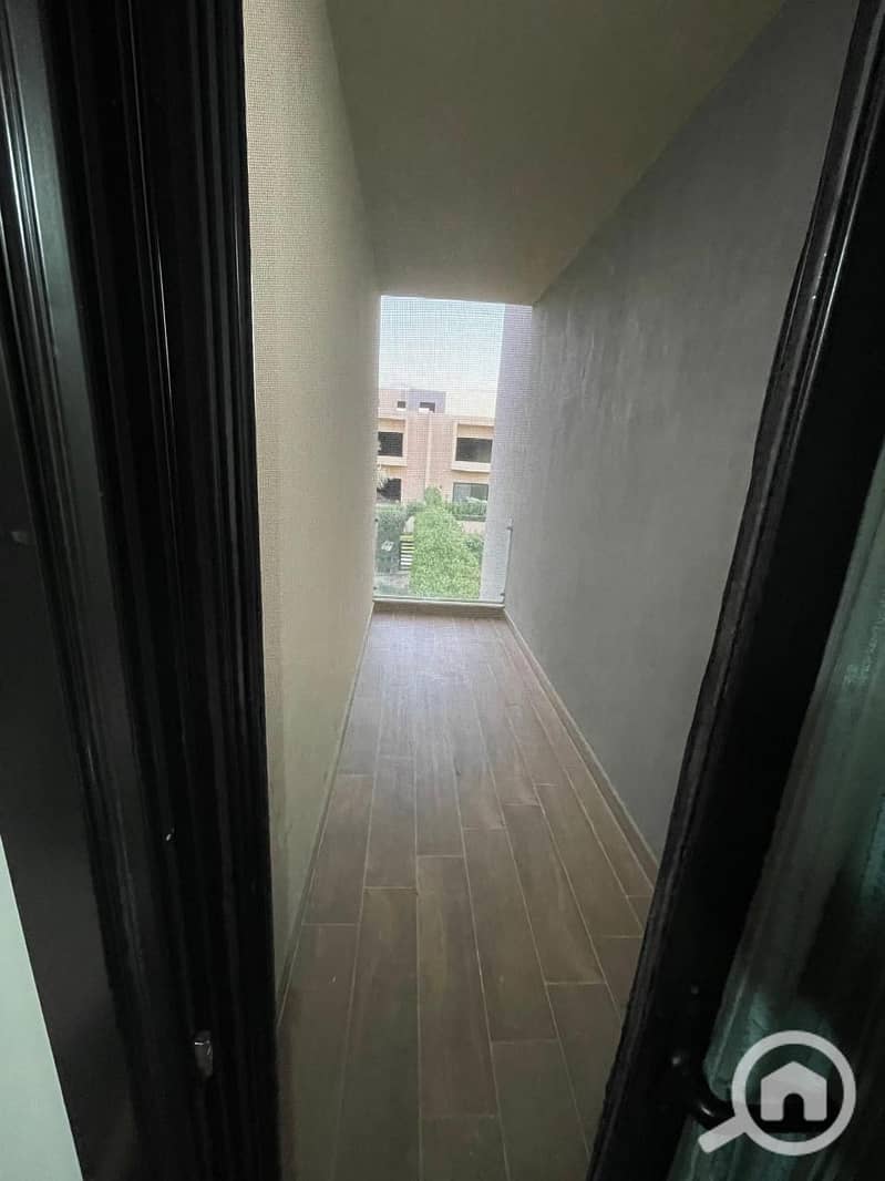 7 WhatsApp Image 2025-11-11 at 1.05. 56 PM (1). jpeg