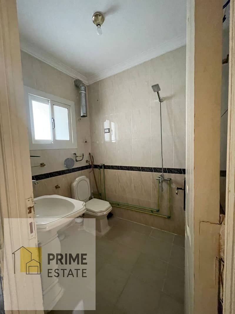 10 WhatsApp Image 2025-11-10 at 5.58. 22 PM. jpeg