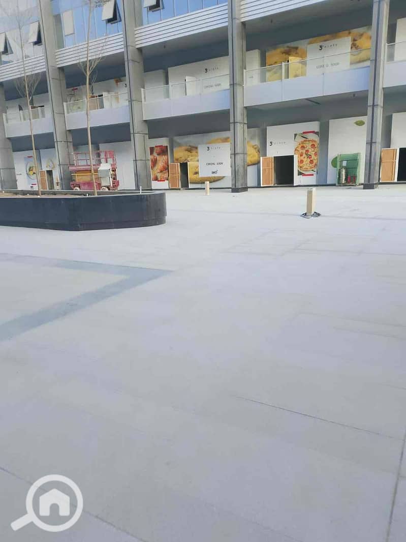 9 29708296-6a0e-4661-9406-fcb265710179. jpg