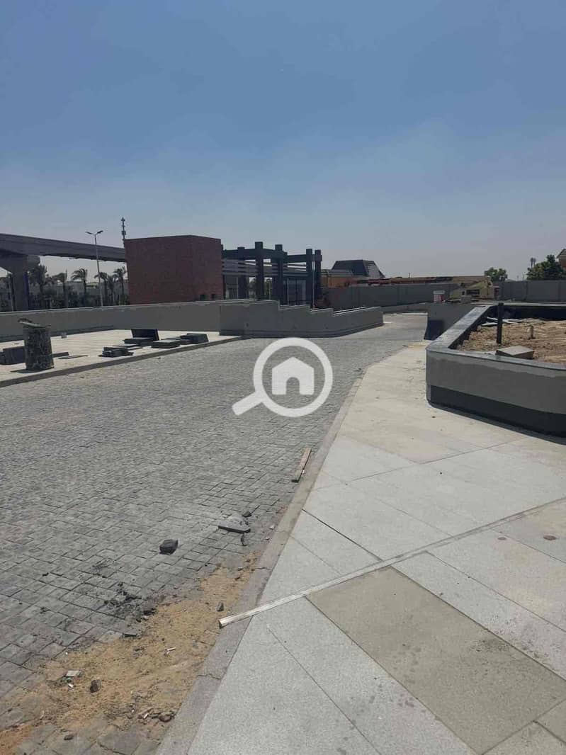 3 cf95ae28-7aac-4e57-a5c0-33f9e18f057f. jpg