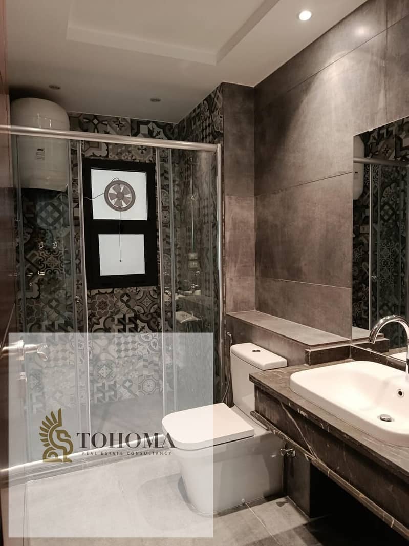 4 f21e7aef-e53d-4960-94e6-ade2a5e09495. jpg