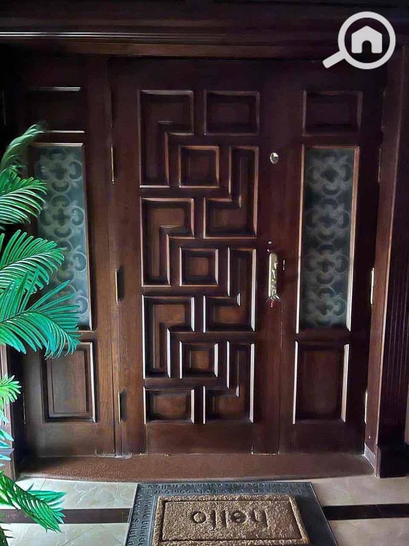 6 759686b4-64a2-44fb-a255-f3c806d1e49d. jpg