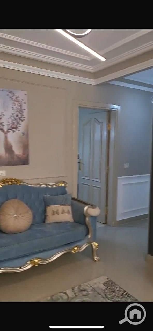 3 10ce076b-b262-49f5-86dd-f1ce560c52a7. jpg