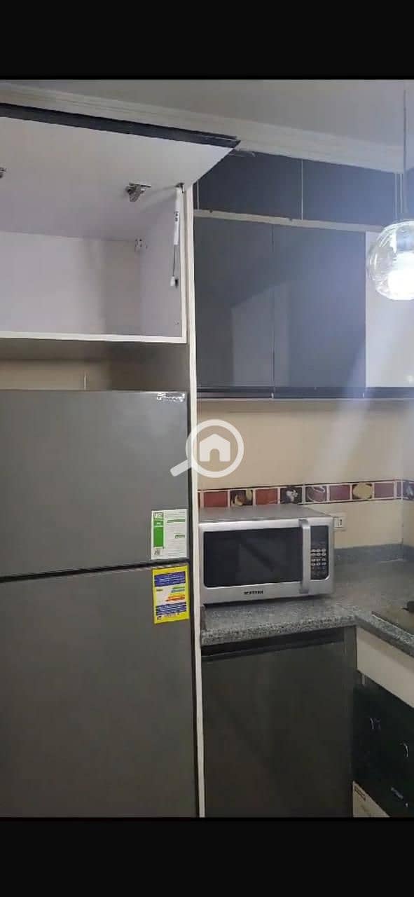 5 99d232e3-2fa6-4d41-a85d-cd7bdc70d315. jpg