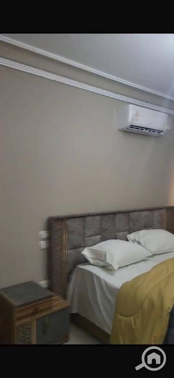 7 0c3653c7-a663-411b-8763-da43b4c091c8. jpg