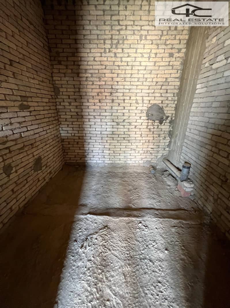 8 WhatsApp Image 2025-11-11 at 14.15. 53. jpeg