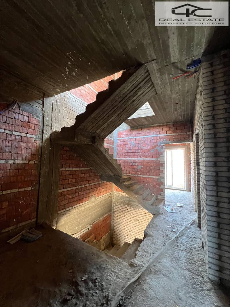 9 WhatsApp Image 2025-11-11 at 14.15. 52. jpeg