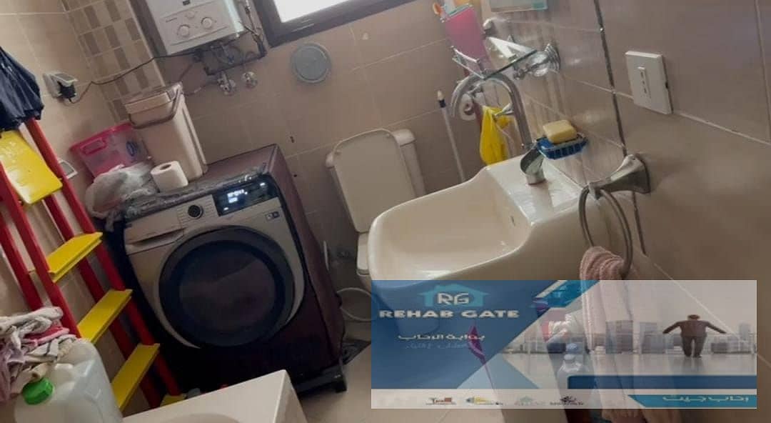 10 7f44951f-06bb-4761-8210-c6da5fcb3c72. jpg