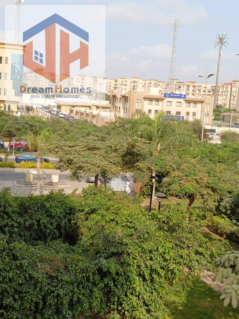 2 3f8032db-2086-4d9a-9035-0c05f702f340. jpg