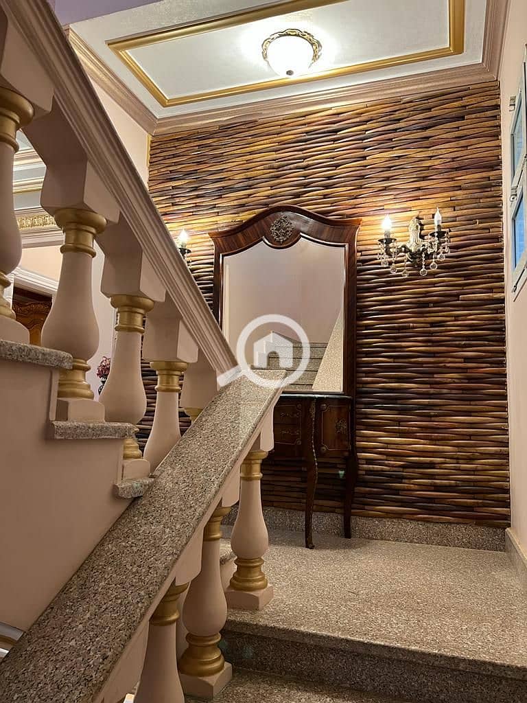 10 deaaac64-2212-4379-8c2d-fda9b537c366. jpg