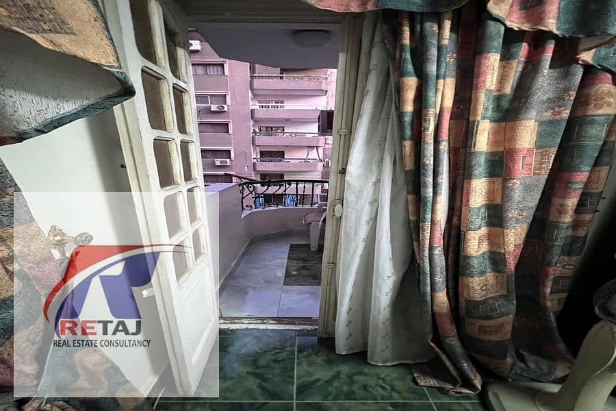 10 7c553b02-78e9-4e48-a5cf-62c02fbdc55d. jpg