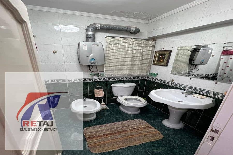 11 300ace32-ec45-4e08-9cc2-bcebaaa8d5ab. jpg