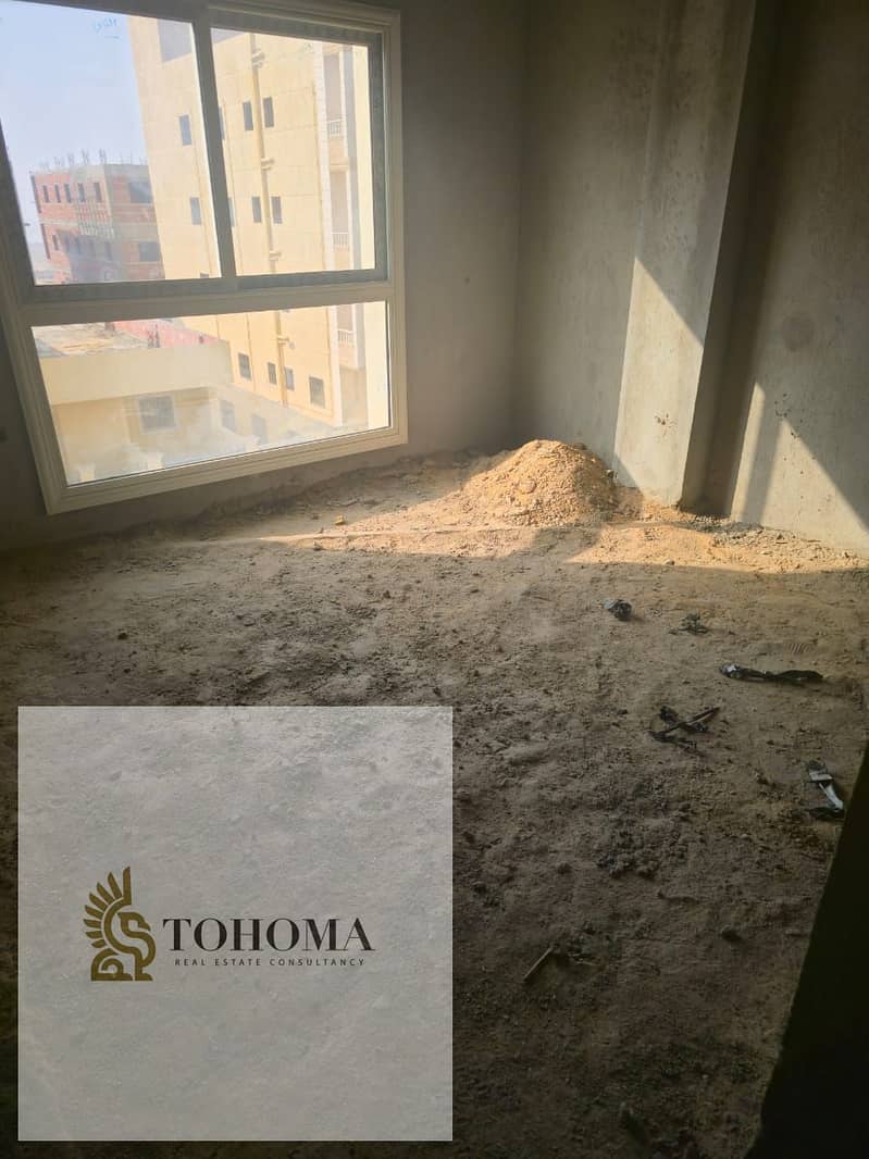 9 b023b69d-e042-429b-86bc-444a379f2c35. jpg