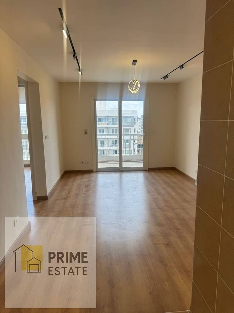 3 WhatsApp Image 2025-11-11 at 14.28. 19_75ea998d. jpg