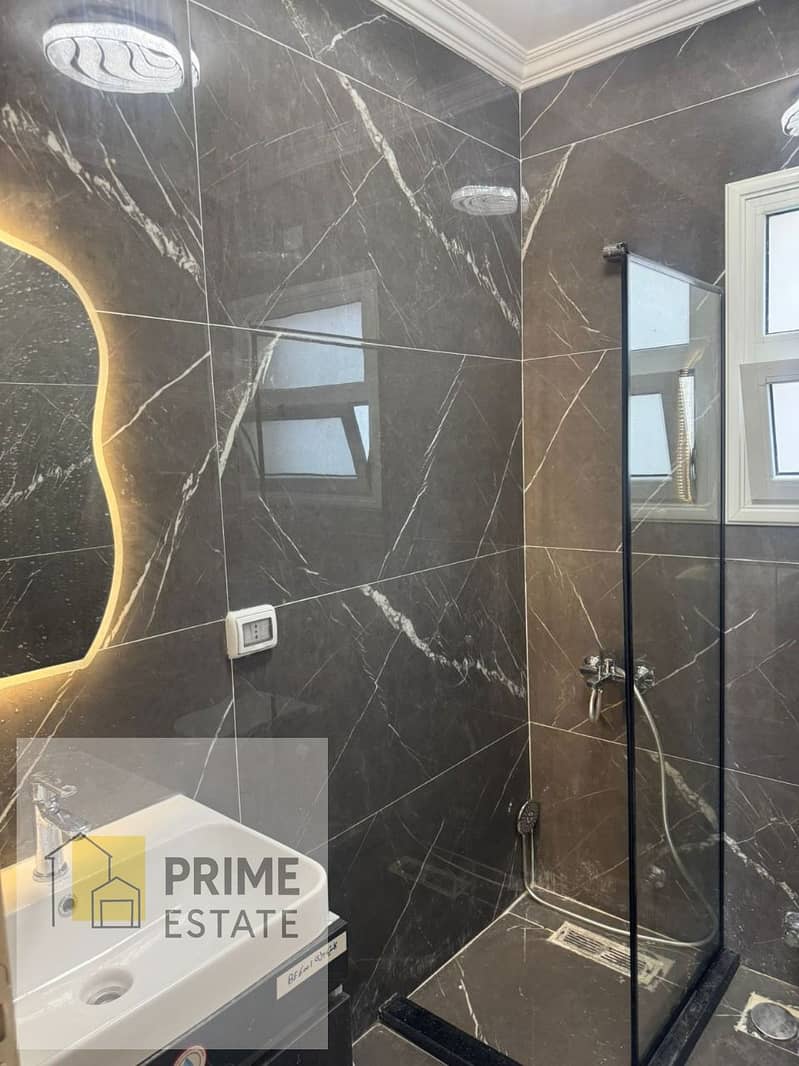 8 WhatsApp Image 2025-11-11 at 14.28. 19_324ffb98. jpg