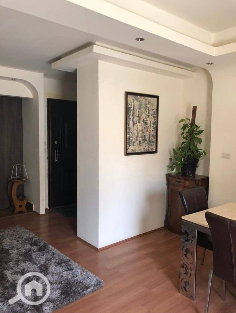 3 7d9e4f1d-f574-48b4-8ecc-ee3e5d7fbd23. jfif. jpg