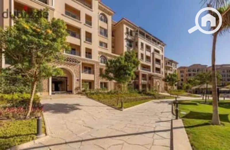 10 8227955-bed3bo. jpg