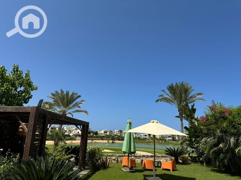 3 1a07a8bb-ac4e-4475-97a9-3e9bc45024dd. jpg