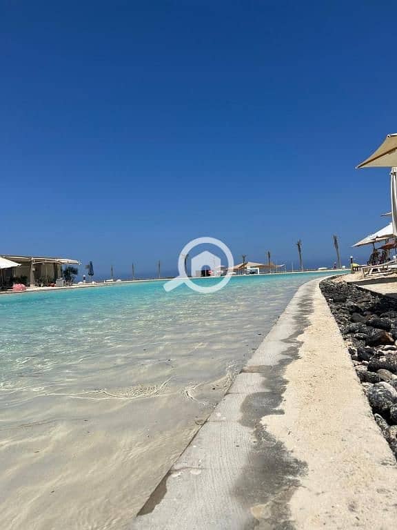 8 fc9ba017-f604-455f-a0c0-18a0c9ea5300. jpg