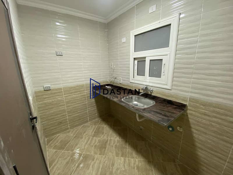 11 WhatsApp Image 2025-11-08 at 10.07. 52 PM (2). jpeg