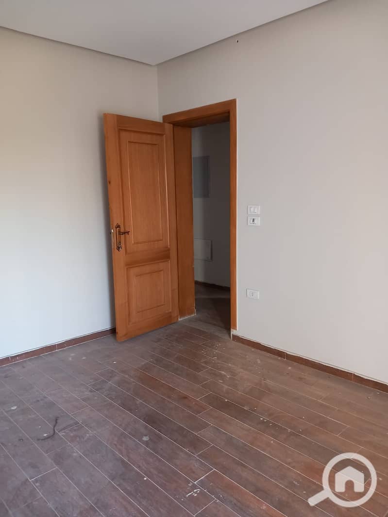 10 صورة واتساب بتاريخ 1446-12-02 في 17.27. 27_82331e07. jpg