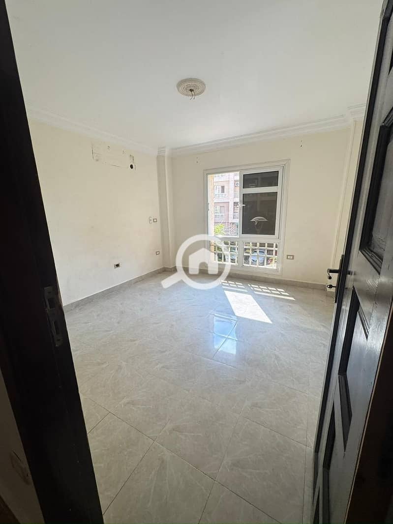 8 577046129_1141719401463196_5716779282433583109_n. jpg