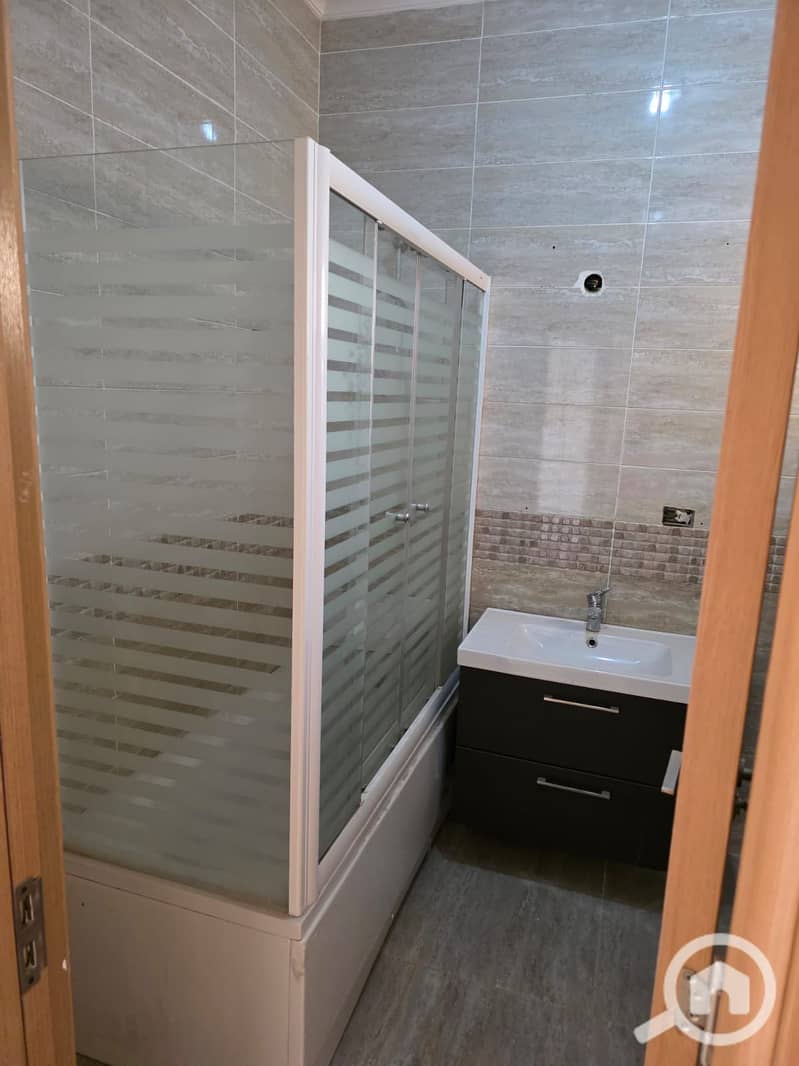 6 571365196_849534424276487_3484329446118737659_n. jpg