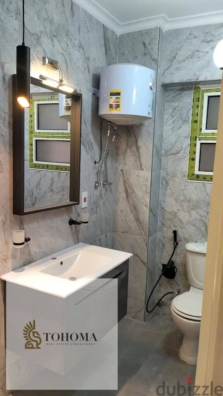 4 ed14f7d0-6037-4e09-9b50-87c8bd8b2565. jpg