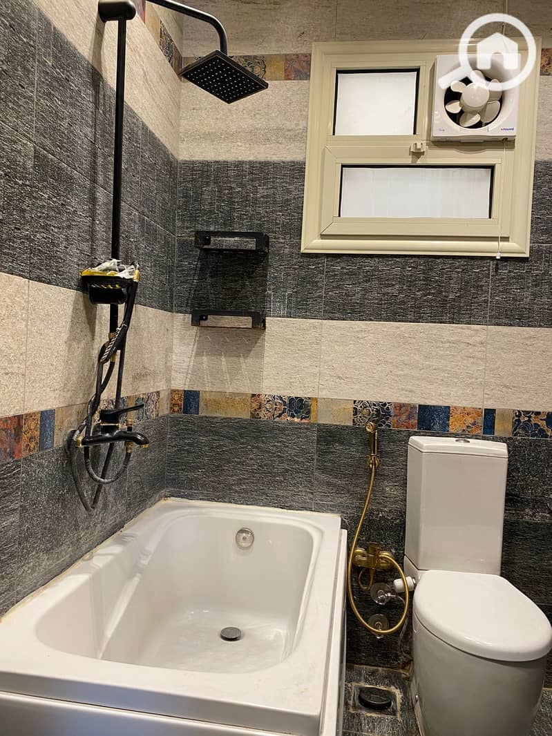 11 WhatsApp Image 2025-11-09 at 1.16. 55 AM (3). jpeg