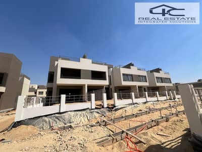 4 Bedroom Townhouse for Sale in New Cairo, Cairo - WhatsApp Image 2025-11-11 at 2.15. 40 AM. jpeg