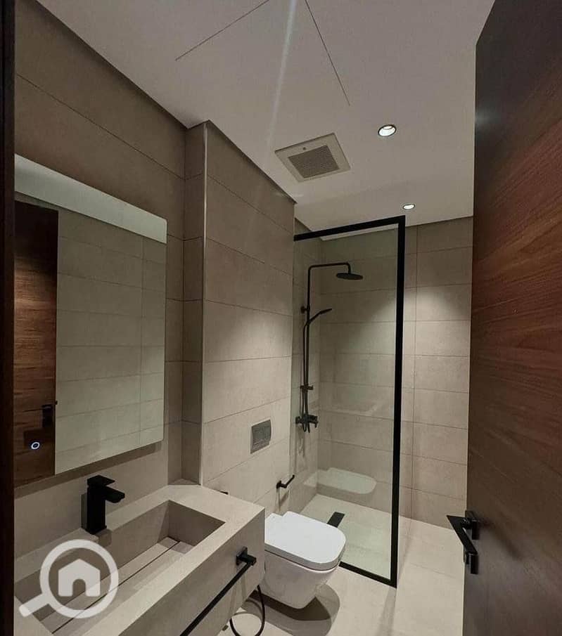 6 467551697_855363260122492_8400144747503724255_n. jpg