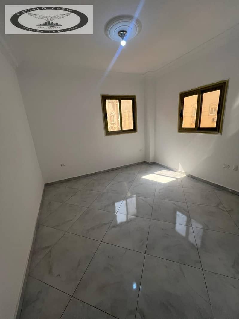 9 0417beb5-00f8-4b4d-b8a5-a46a9ebb35b5. jpg