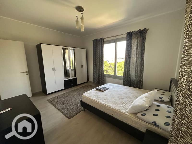 4 2b5ff2c6-426e-45ab-adca-6c935c5875b0. jpg