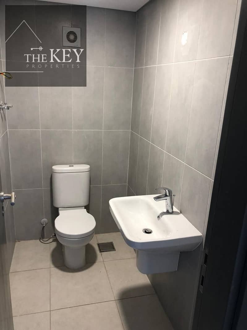 9 WhatsApp Image 2025-11-11 at 4.49. 46 PM. jpeg