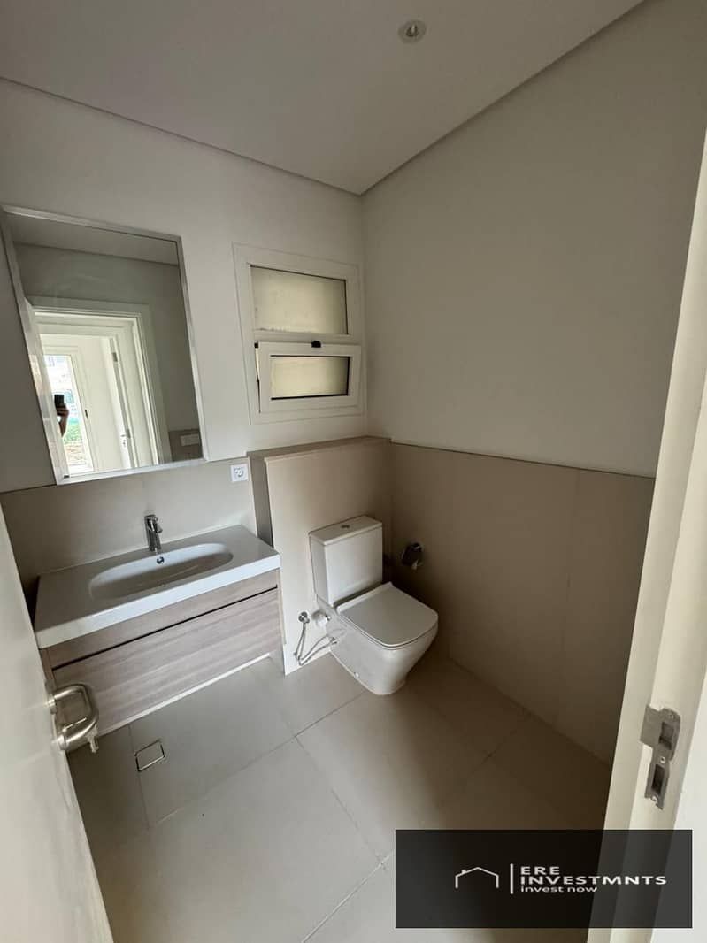 8 WhatsApp Image 2025-11-11 at 2.06. 44 PM. jpeg