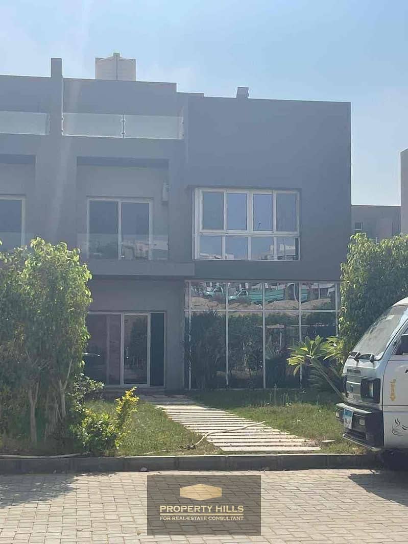 14 9480eb41-6550-45dc-9a9e-8527a5a71818. jpg