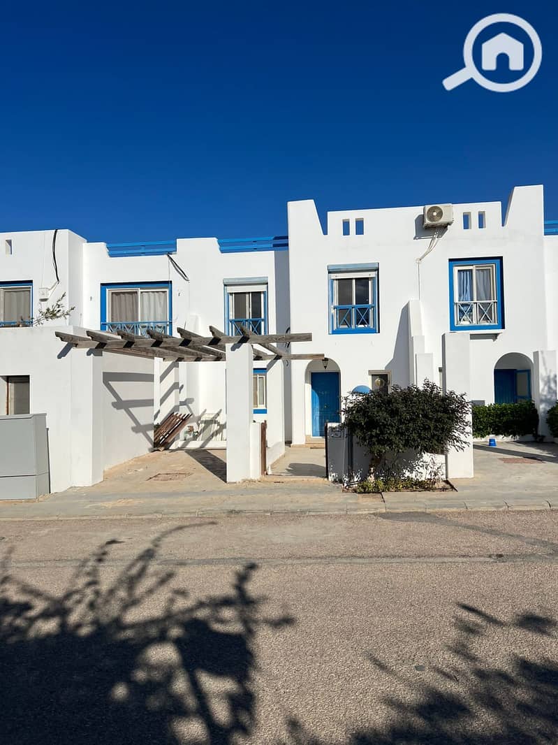 4 WhatsApp Image 2025-10-31 at 11.12. 17 PM. jpeg