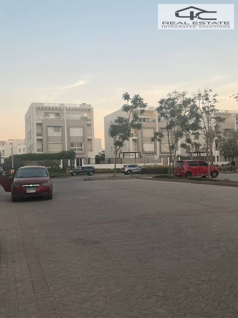 8 WhatsApp Image 2025-11-09 at 10.39. 27 PM. jpeg