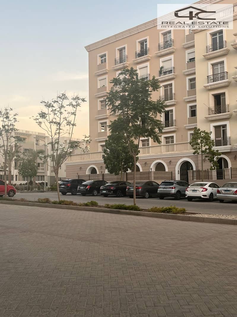 6 WhatsApp Image 2025-11-09 at 10.39. 29 PM (1). jpeg