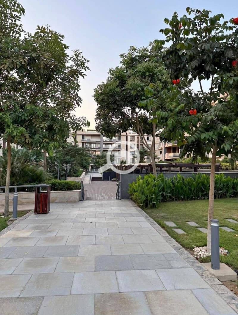 10 547170896_787851773603588_5247596057091165839_n. jpg