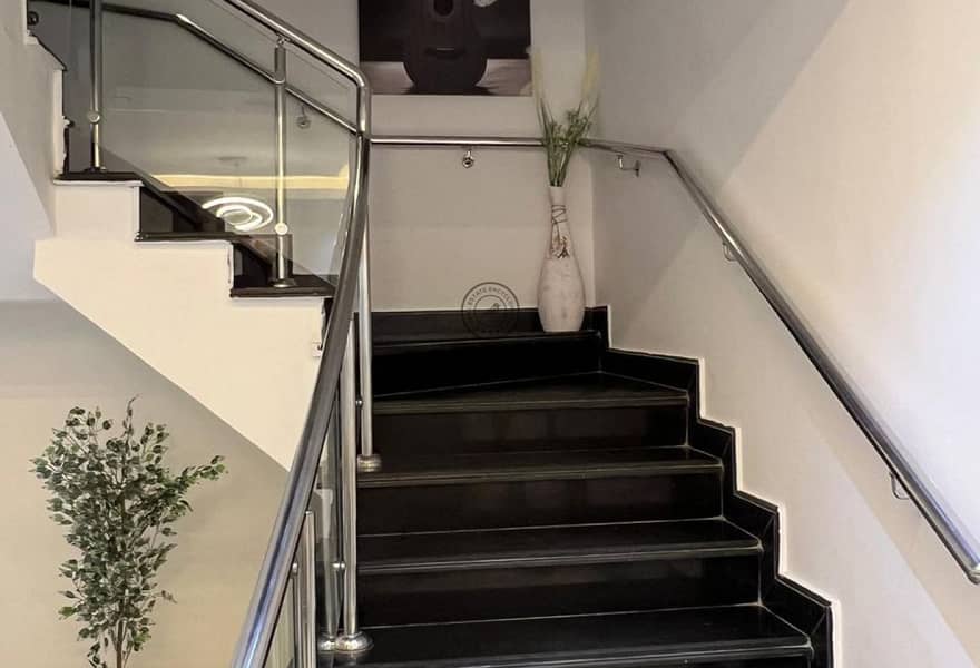 2 3bed9e20-590d-4c00-98fc-09865fbc19b3. jpg