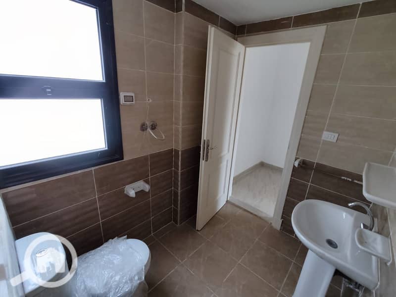 7 WhatsApp Image 2025-11-08 at 3.20. 09 PM(1). jpeg