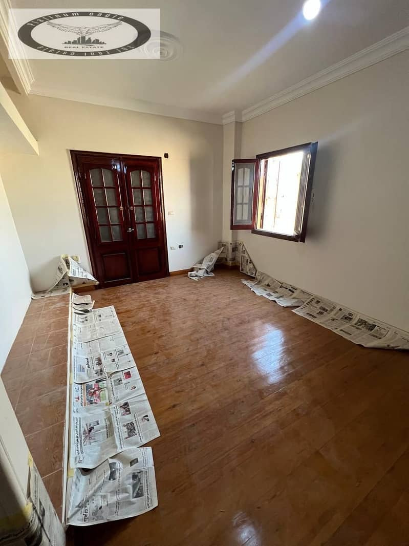 5 06e0bf86-0eaf-4e47-a497-a0ac6e5bea83. jpg