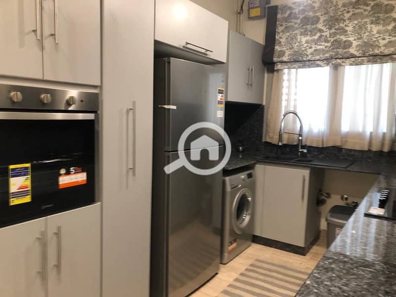 5 244ee653-a3a3-4c62-8d7c-5b85ee456c3d. jpg