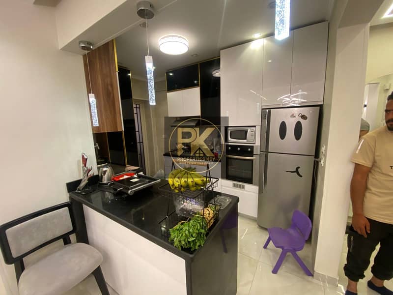 2 15D44C99-40B7-44EC-A5C8-6352AB49F0C9. jpeg