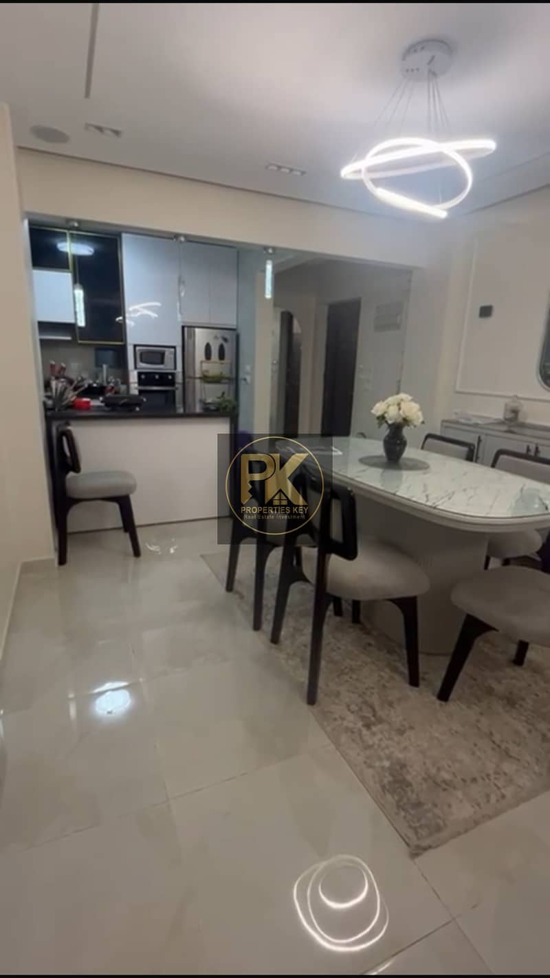 11 7E39BE86-63A2-481A-B641-F27B0814EBB6. png