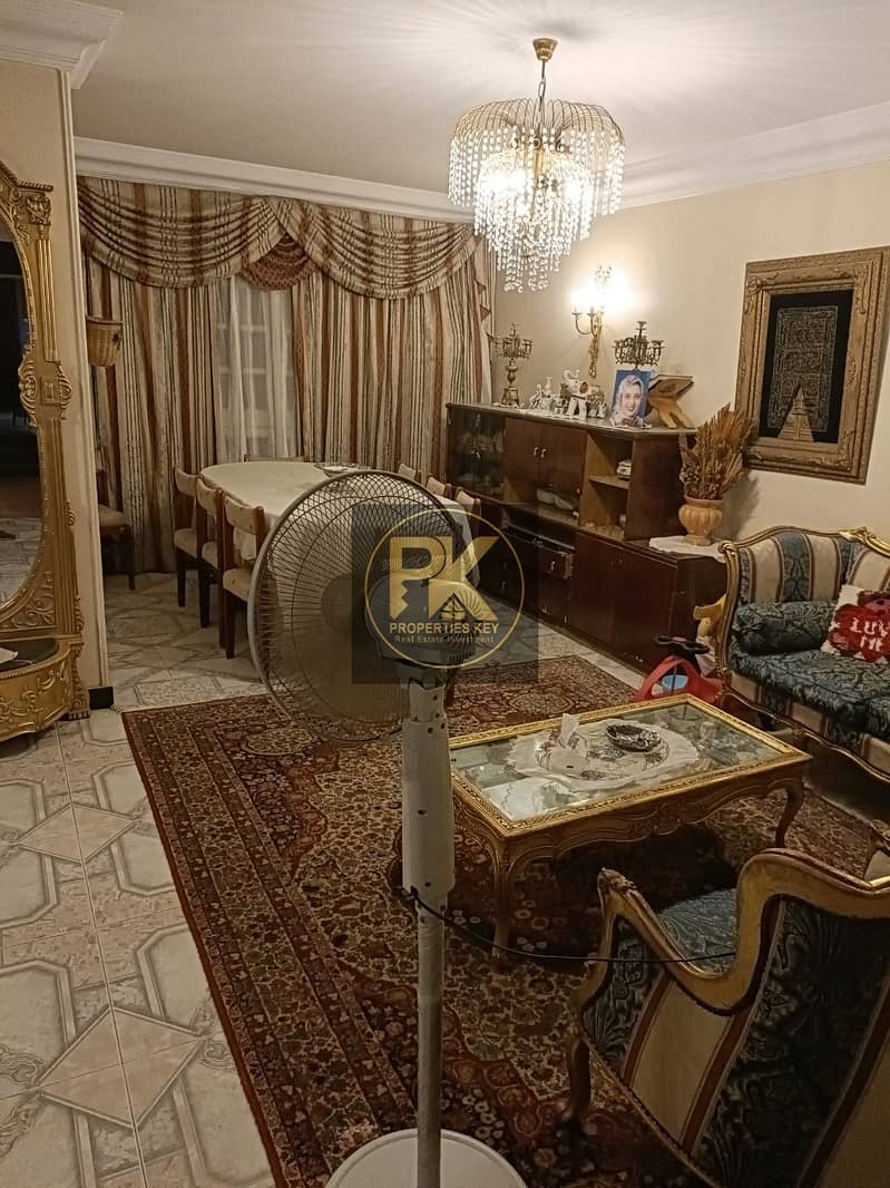 4 cb4f0c1f-573a-483f-b17c-9bd74871856e. jpg