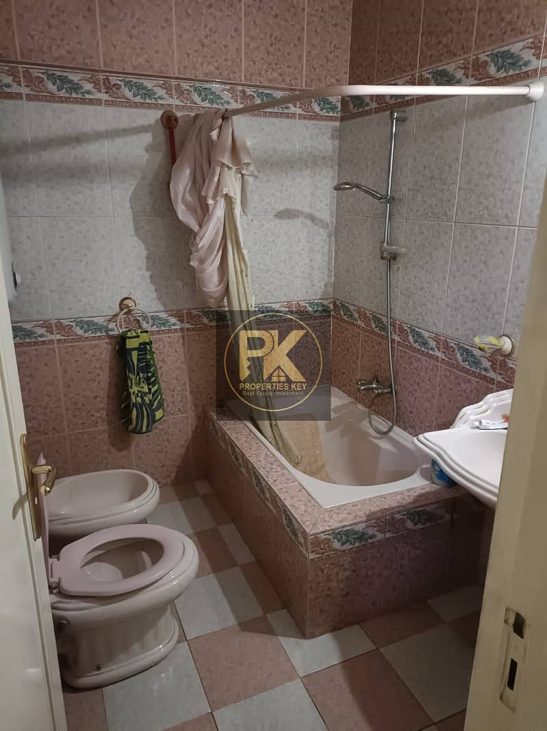 11 e484db32-2b0b-4b97-9b24-fda86e9a6949. jpg