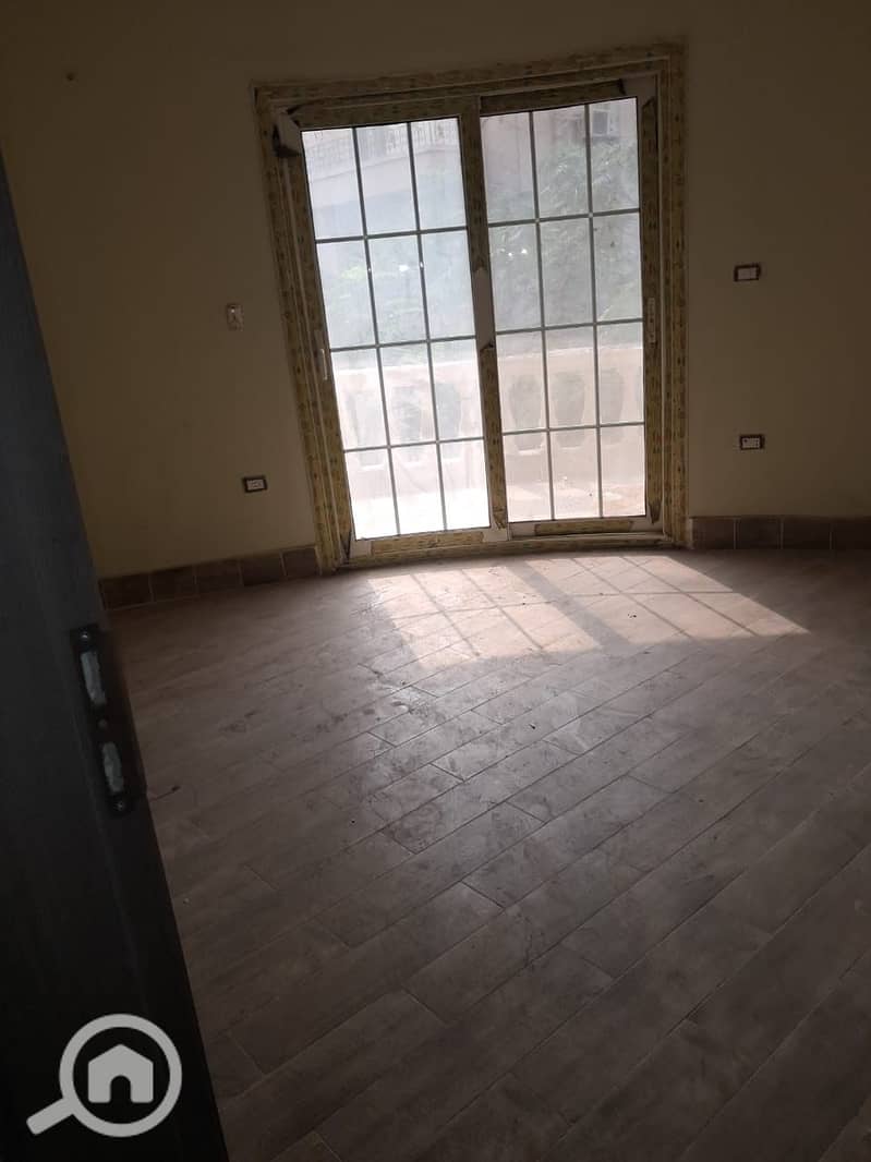 5 faef389a-8665-47f7-a9e7-cbd5e69acd79. jpeg