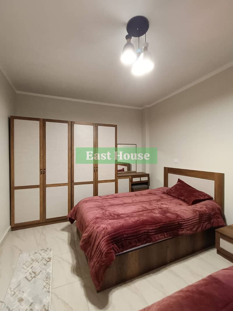 6 5b4fdd7f-b2a3-4f89-b3f0-e8a9242c79d9. jpeg